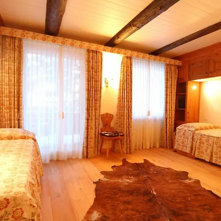 公寓 Muntagna Alva Og