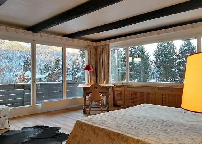 Muntagna Alva Og Daire Champfer